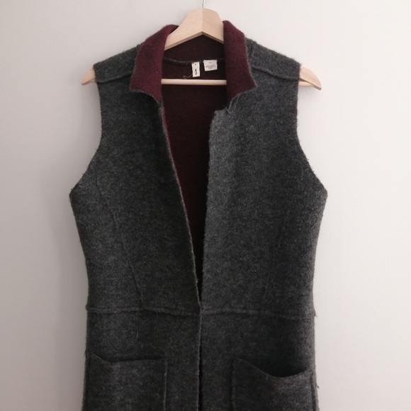 Anthropologie Moth Morris Wool Sleeveless Duster Vest Gray Maroon XS/S - Picture 7 of 17